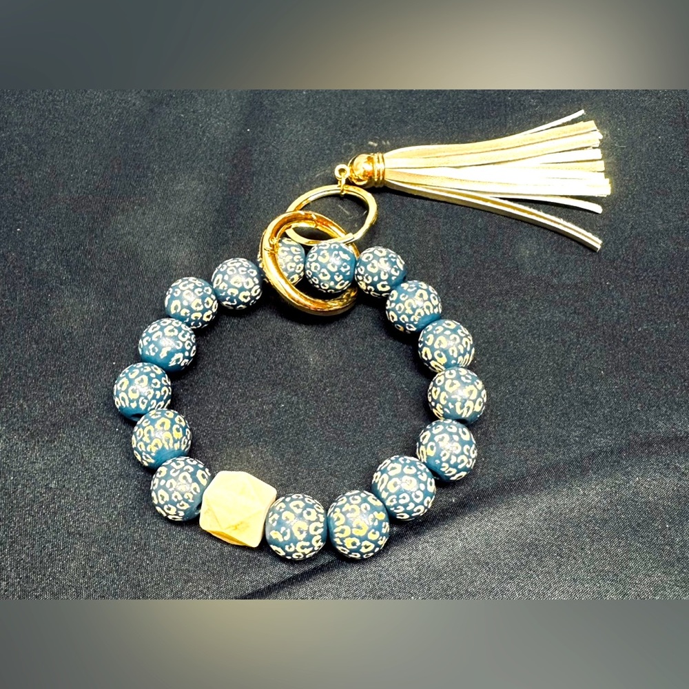 # JC73 Bracelet Keychain - Picture 3 of 4